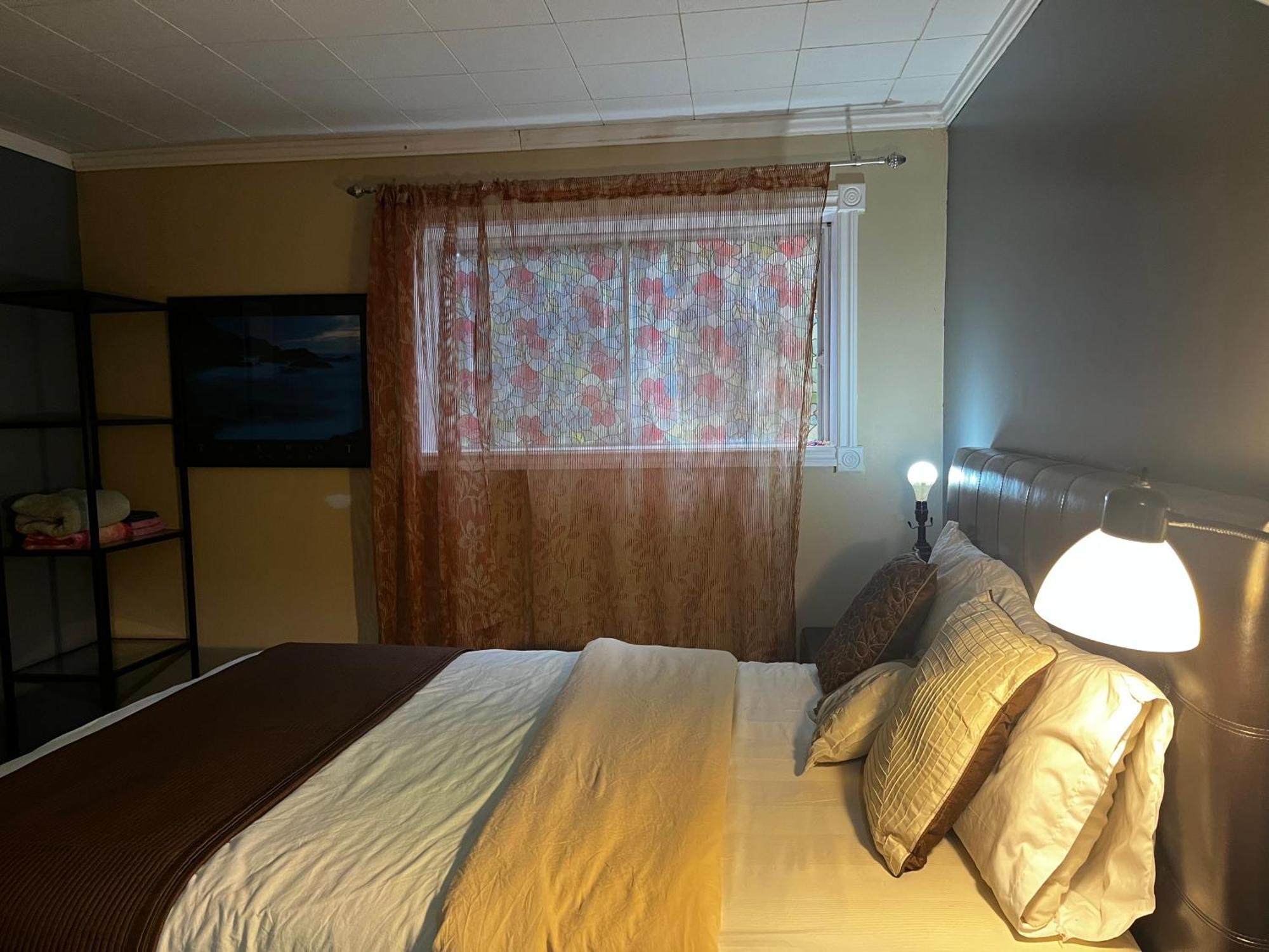 Beautiful Room Close Airport! Calgary Bagian luar foto