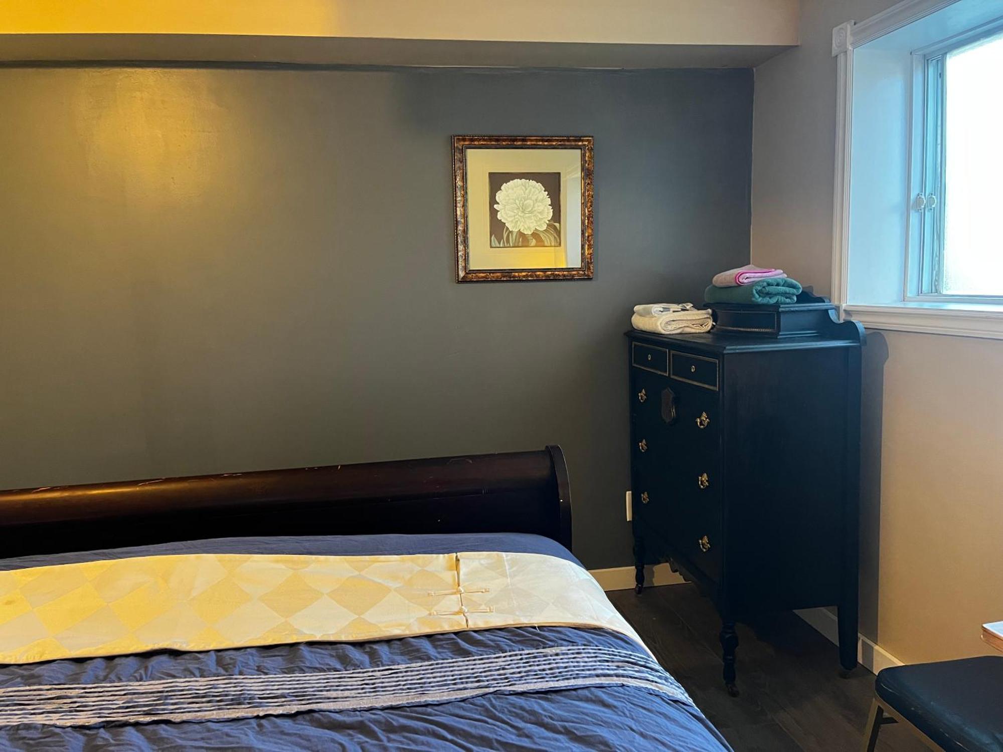 Beautiful Room Close Airport! Calgary Bagian luar foto