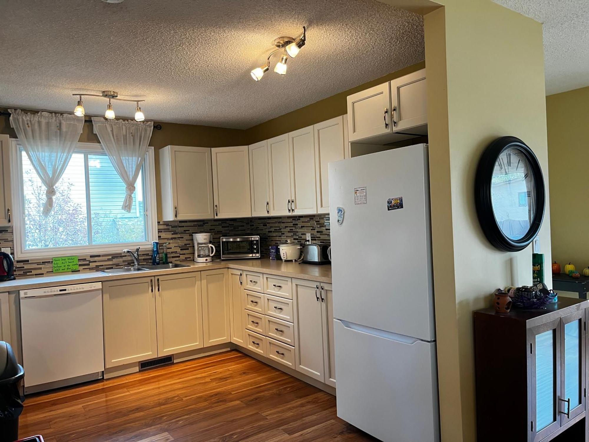 Beautiful Room Close Airport! Calgary Bagian luar foto